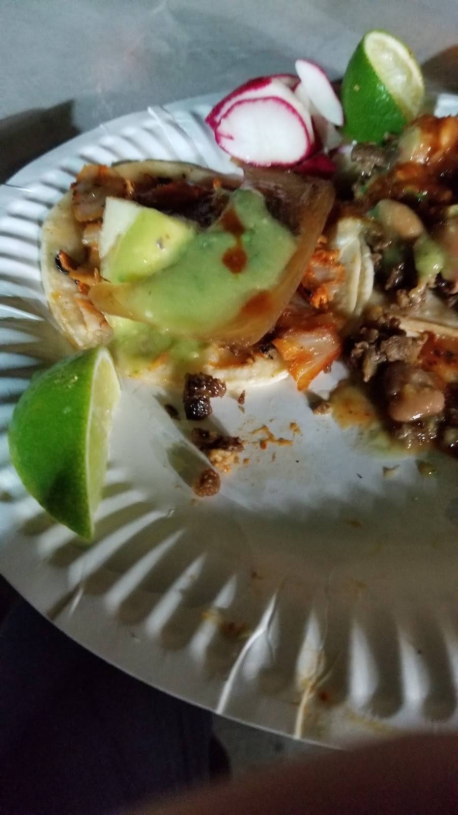 Leos Tacos Truck | restaurant | 748 N Avalon Blvd, Wilmington, CA 90744, USA | 3233462001 OR +1 323-346-2001