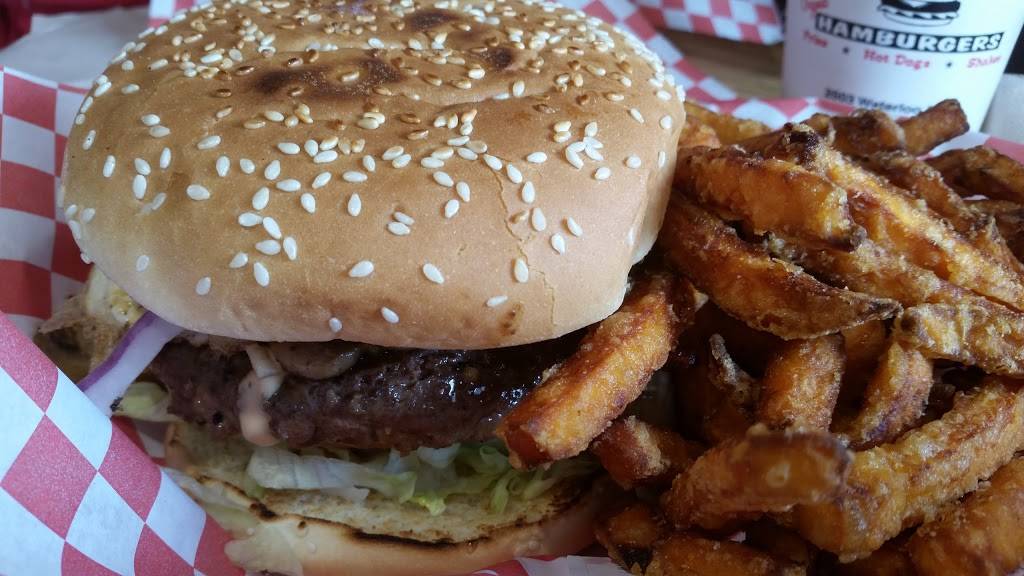 Flips Burgers | restaurant | 2503 Waterloo Rd, Stockton, CA 95205, USA | 2099435477 OR +1 209-943-5477