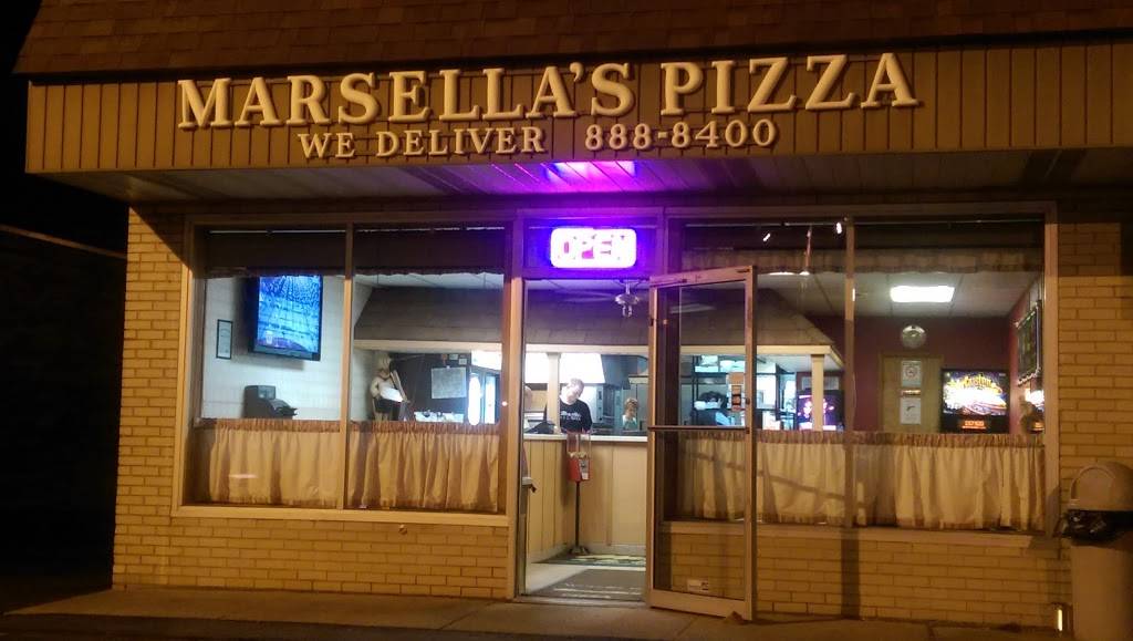 Marsellas Pizza | restaurant | 7425 York Rd, Parma, OH 44130, USA | 4408888400 OR +1 440-888-8400