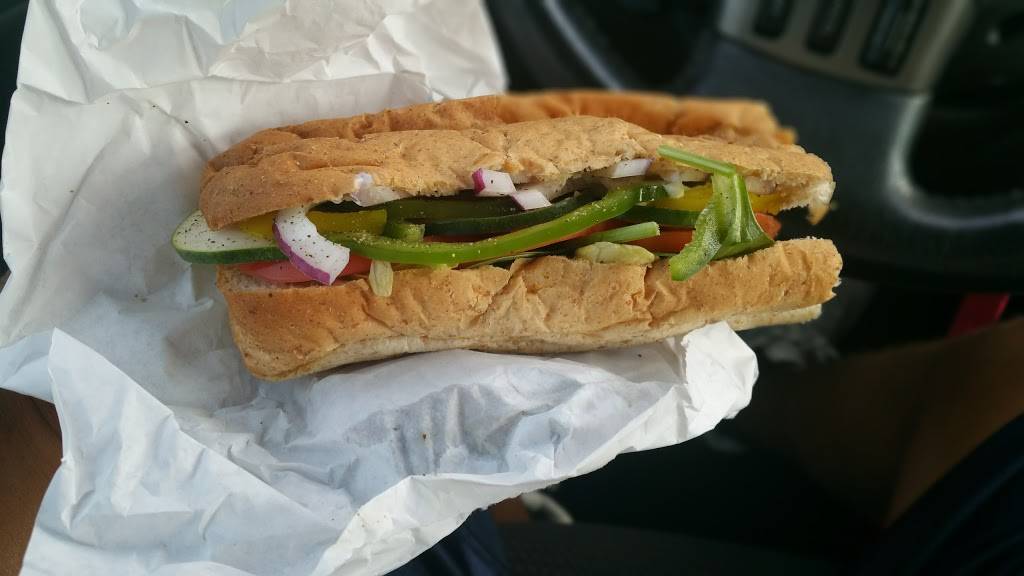 Churchs Chicken | restaurant | 103 I-45 Frontage Rd, Wilmer, TX 75172, USA | 9724413747 OR +1 972-441-3747