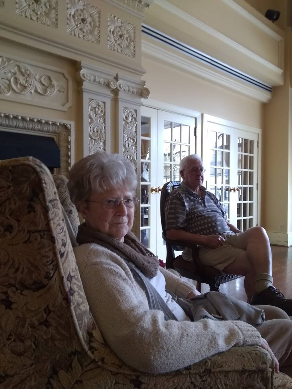 Corner Cafe At The Leland | restaurant | 900 S A St, Richmond, IN 47374, USA | 7655984032 OR +1 765-598-4032