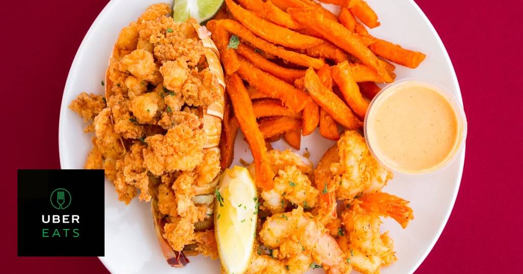 Lovelys On The Go | restaurant | 1806 NW 183rd St, Miami Gardens, FL 33056, USA | 3056217977 OR +1 305-621-7977