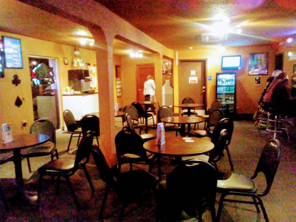 Rounders Bar and Lotto | restaurant | 11416 NE Halsey St, Portland, OR 97220, USA | 5032574510 OR +1 503-257-4510