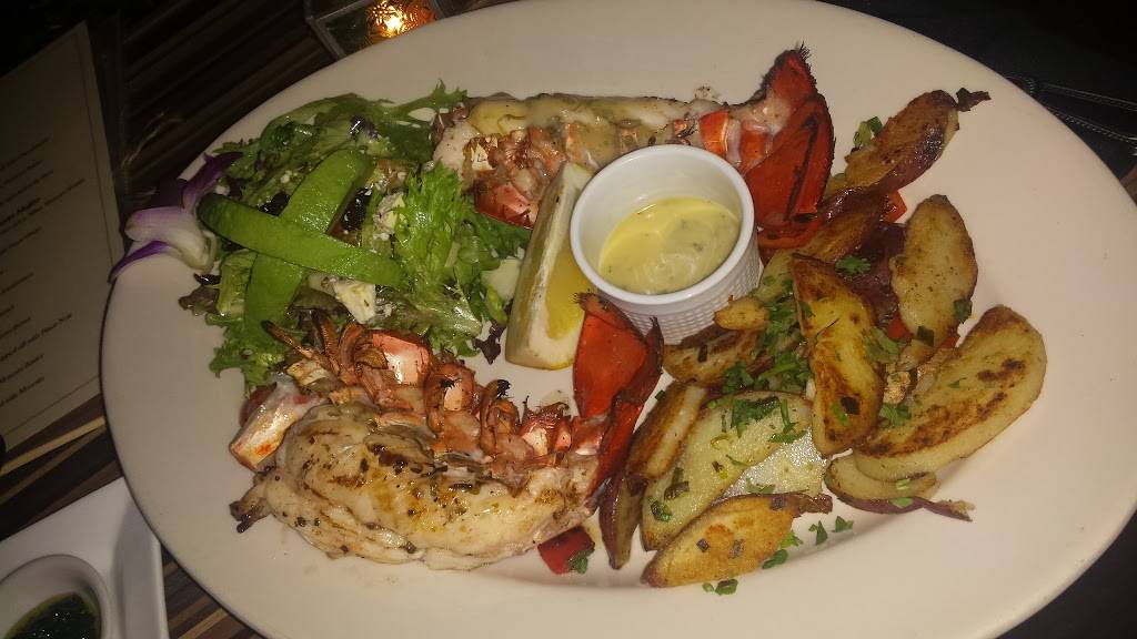 Penumbra Restaurant & Wine Bar | restaurant | 3309 W Fullerton Ave, Chicago, IL 60647, USA | 7737722343 OR +1 773-772-2343