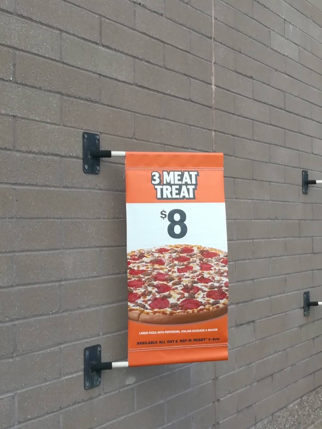 Little Caesars Pizza | meal takeaway | 1401 S, MO-7, Blue Springs, MO 64014, USA | 8162955441 OR +1 816-295-5441