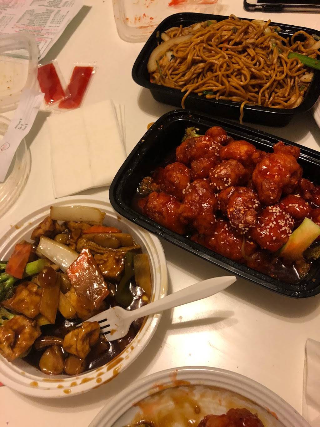 No pork halal kitchen | meal takeaway | 50 4th Ave, Brooklyn, NY 11217, USA | 7188759888 OR +1 718-875-9888