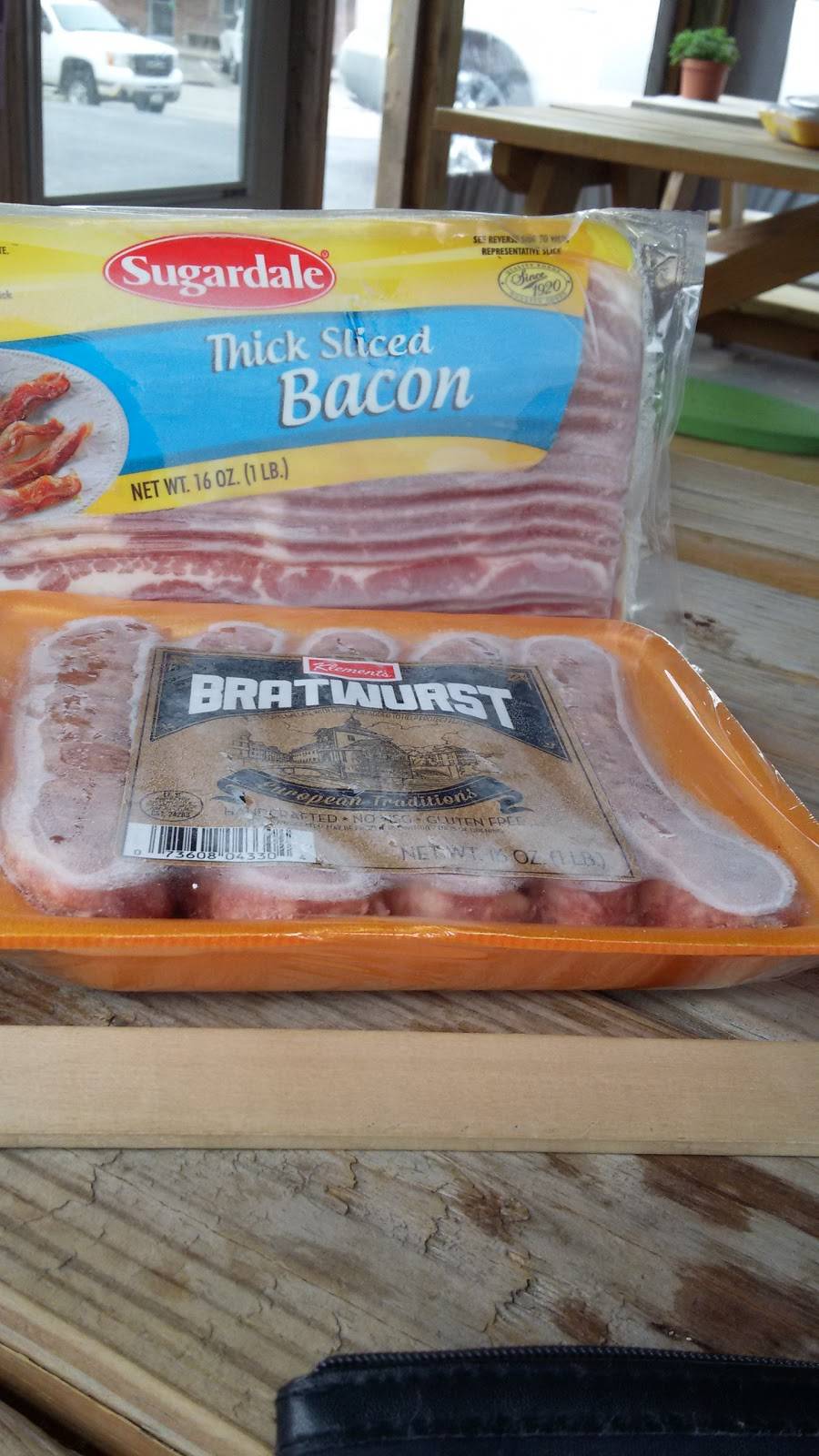 Trail Break Restaurant & Pizza | restaurant | 309 Trail St, La Valle, WI 53941, USA | 6089858464 OR +1 608-985-8464