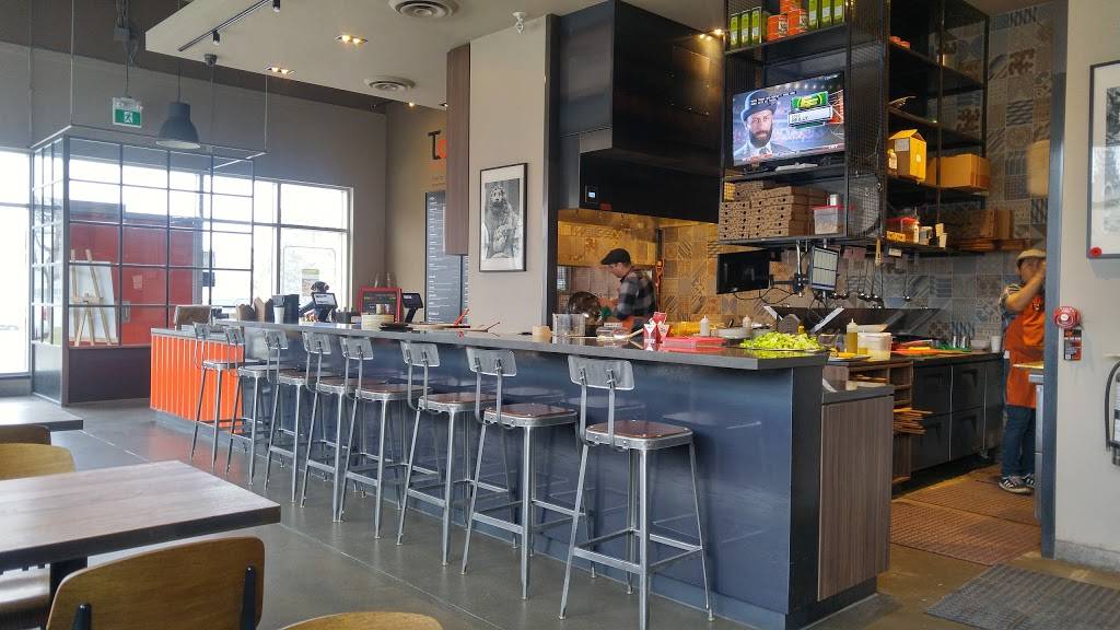 Tosto | restaurant | 609 Roehampton Ave, Toronto, ON M4P 1S7, Canada | 4163220609 OR +1 416-322-0609