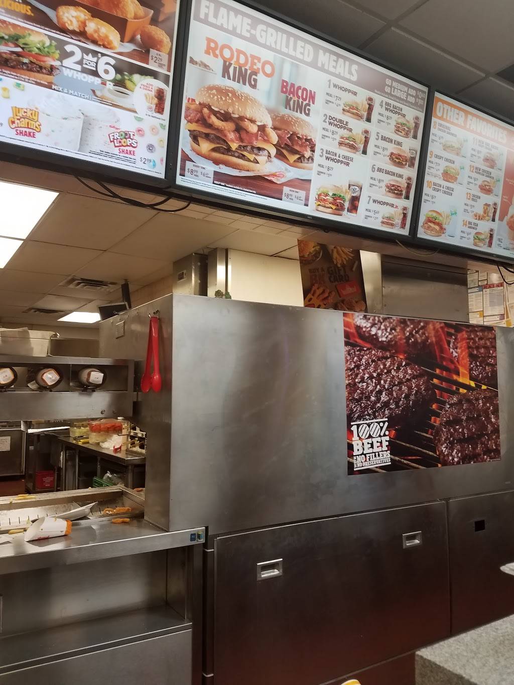 Burger King | restaurant | US-1, Kittery, ME 03904, USA | 2074395516 OR +1 207-439-5516