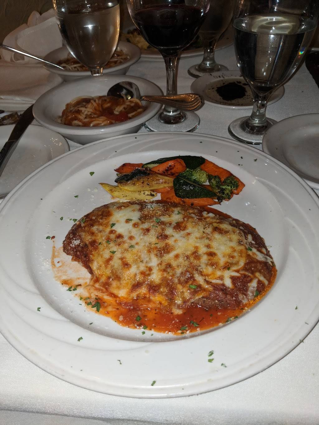 Giuseppes Italian Ristorante | restaurant | 32 W Aurora Rd, Northfield, OH 44067, USA | 3304671108 OR +1 330-467-1108