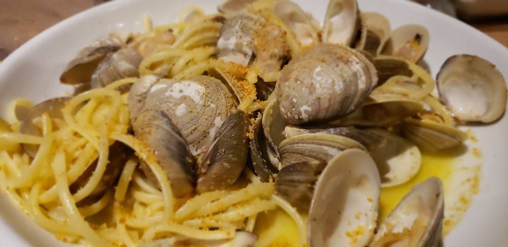 Pomodori Italian Eatery | restaurant | 1 New Orleans Rd #1g, Hilton Head Island, SC 29928, USA | 8436863100 OR +1 843-686-3100