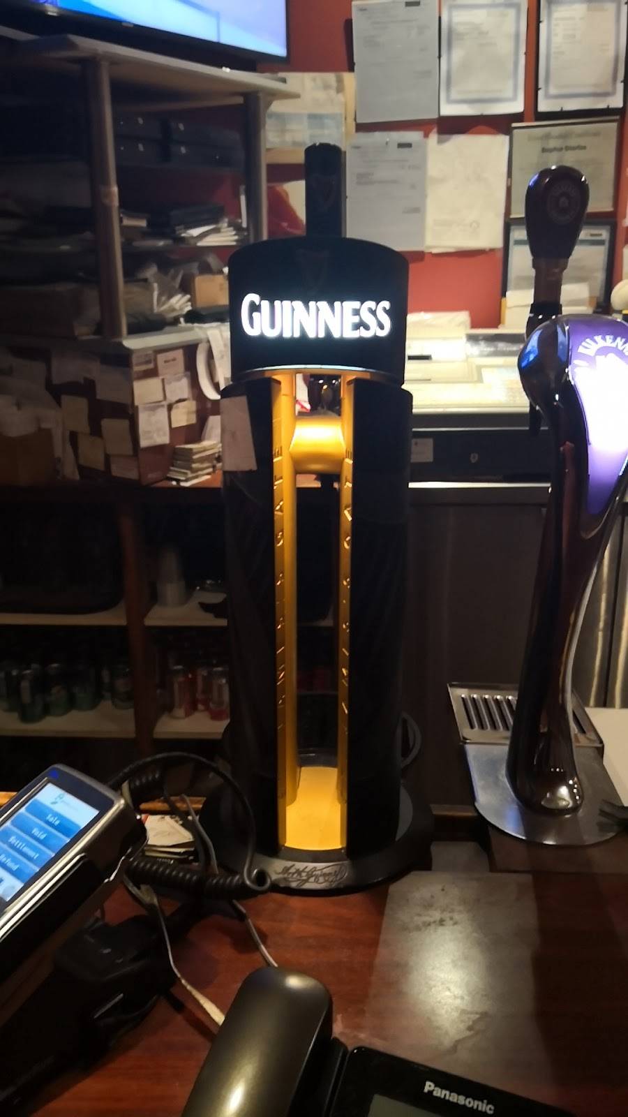 Sophies Sports Bar Ltd | restaurant | 466 Cosburn Ave, East York, ON M4J 2N5, Canada | 4164677500 OR +1 416-467-7500