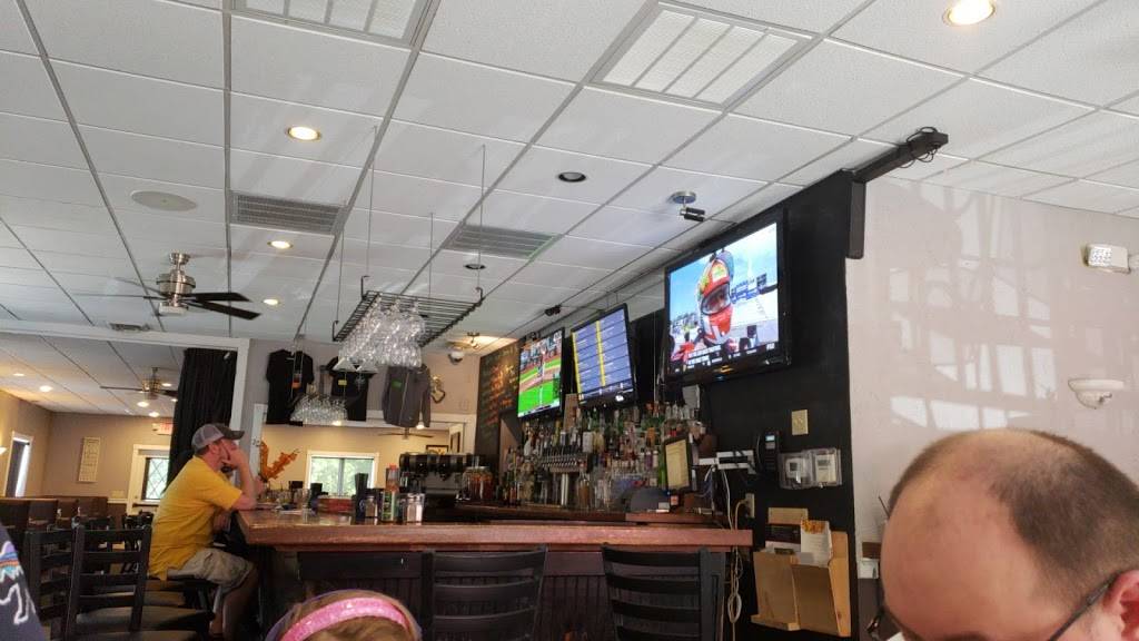 Europa Black Rock Bar & Grill | night club | 782 Center St, Ludlow, MA 01056, USA | 4135476443 OR +1 413-547-6443