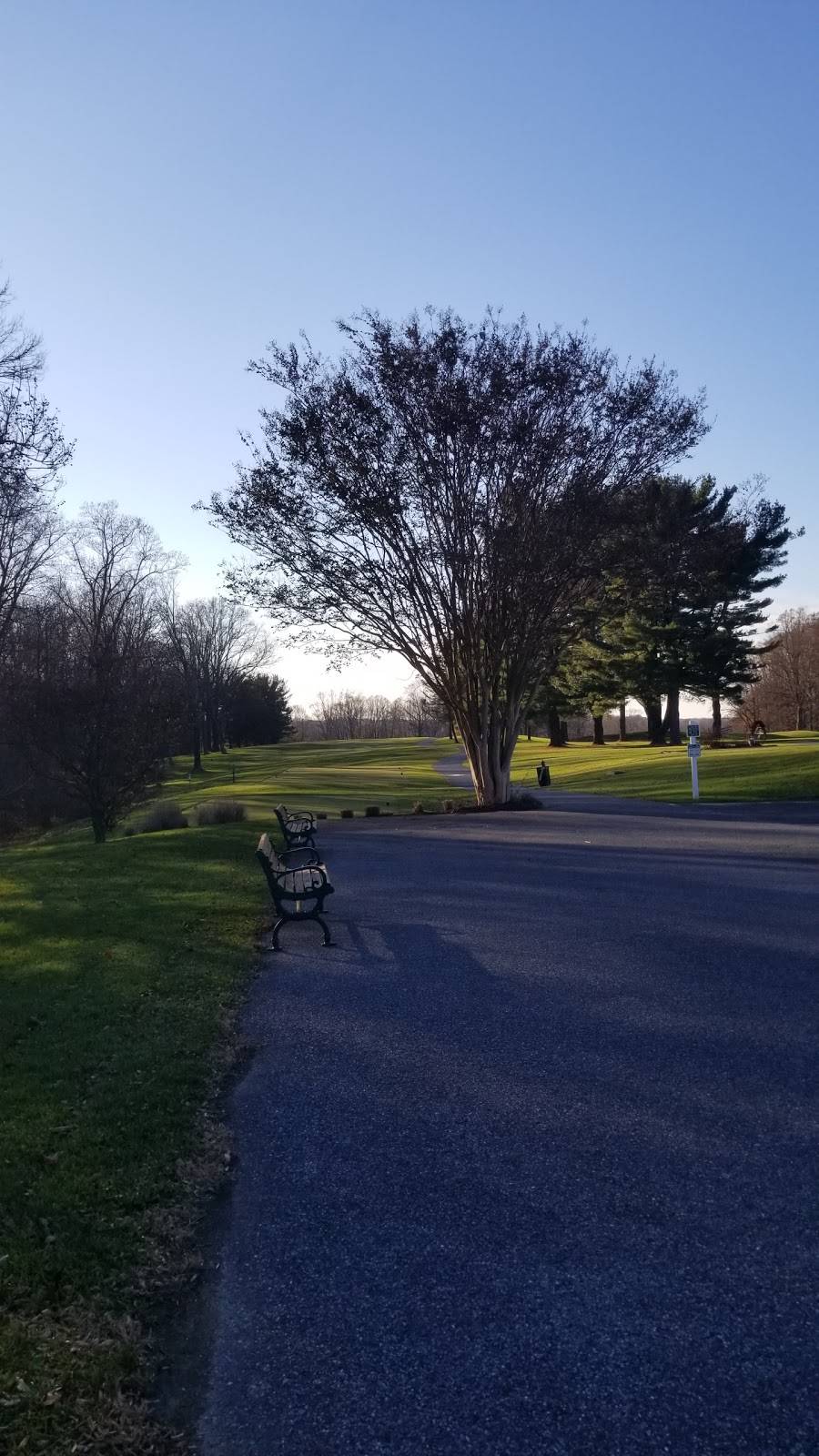 Deerfield | restaurant | 507 Thompson Station Rd, Newark, DE 19711, USA | 3023686640 OR +1 302-368-6640