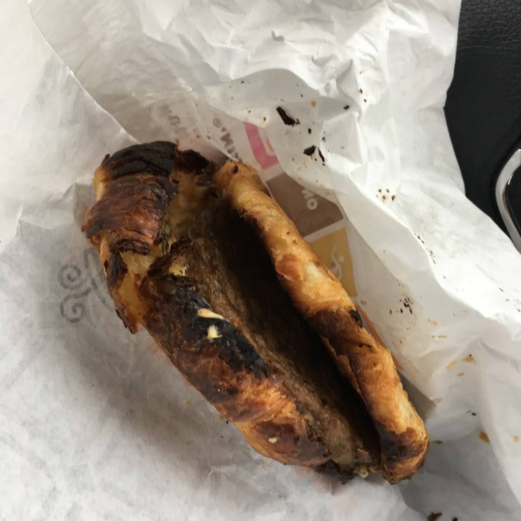 Dunkin Donuts | cafe | 1945 Willow Rd, Northbrook, IL 60062, USA | 2242354349 OR +1 224-235-4349