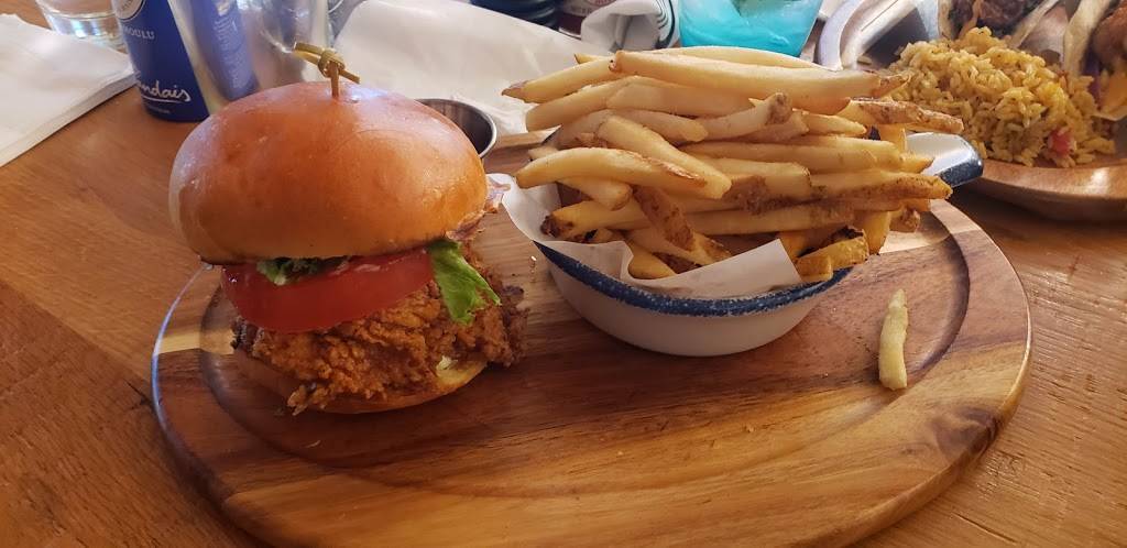 Lindeys Lake House Flats | restaurant | 1146 Old River Rd, Cleveland, OH 44113, USA | 2167270158 OR +1 216-727-0158