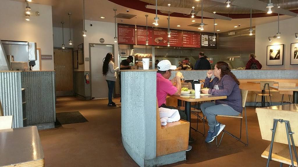 Chipotle Mexican Grill | restaurant | 11613 N Central Expy Ste 100, Dallas, TX 75243, USA | 2148900903 OR +1 214-890-0903