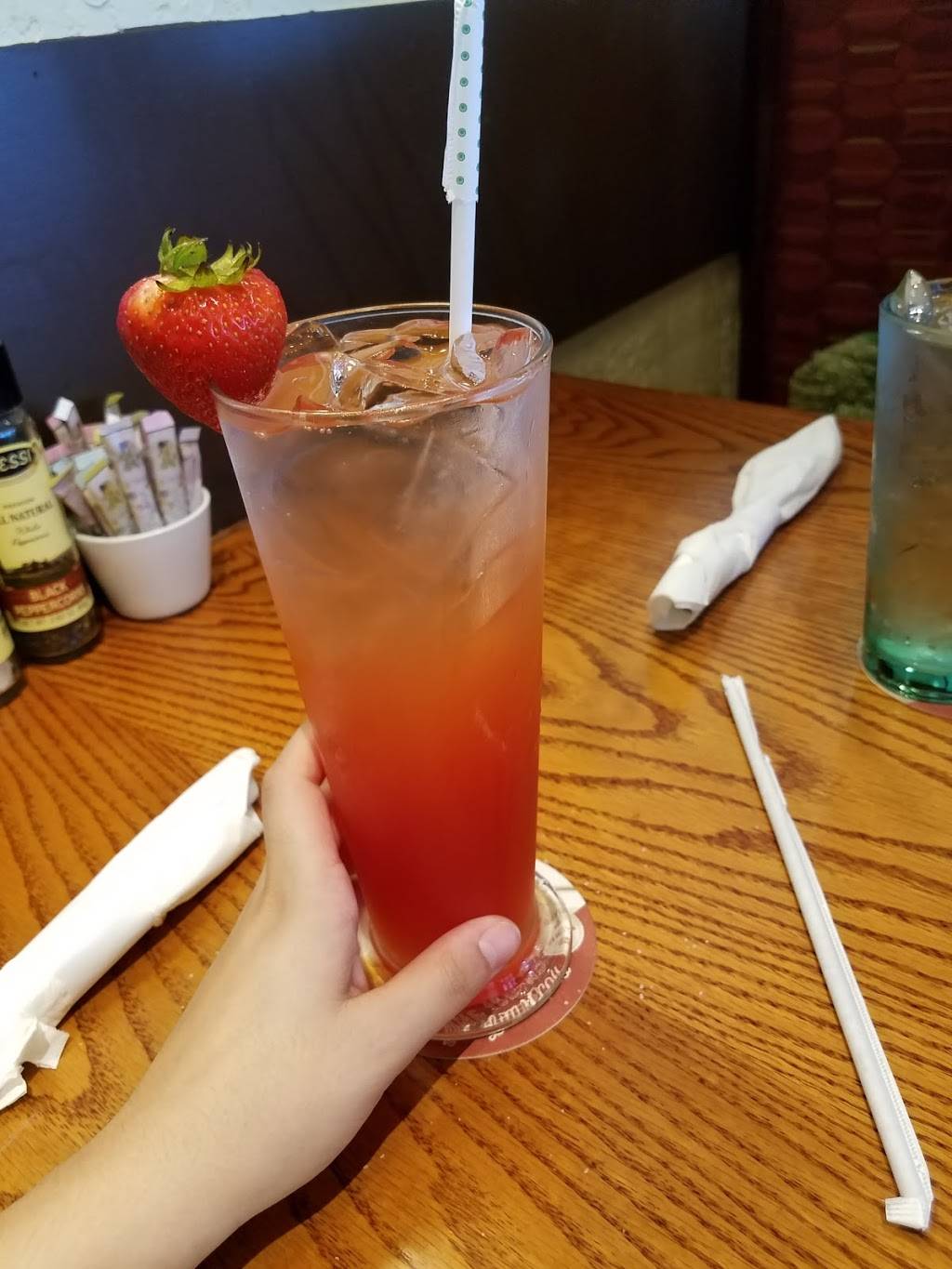 Olive Garden Italian Restaurant | meal takeaway | JANAF SHOPPING CENTER, 5920, E Virginia Beach Blvd, Norfolk, VA 23502, USA | 7574555875 OR +1 757-455-5875