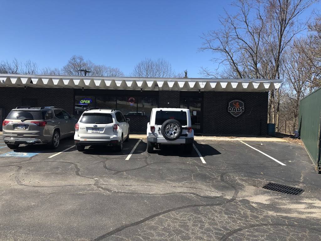 Dads Pub & Grub | restaurant | 1050 Brinton Rd, Pittsburgh, PA 15221, USA | 4127272437 OR +1 412-727-2437