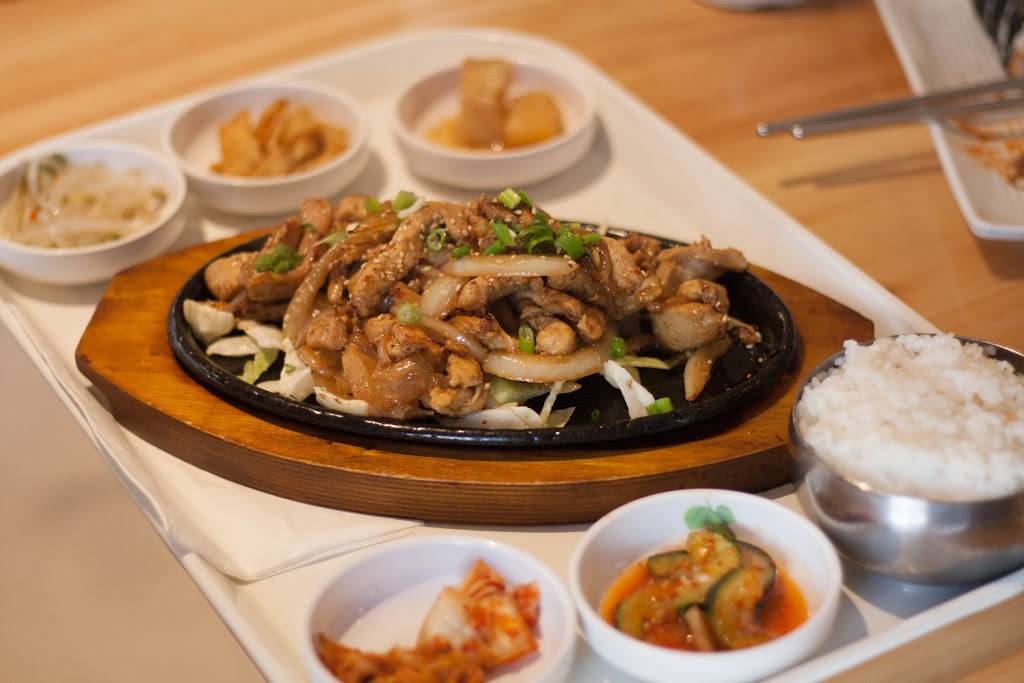 Kbop Korean Bistro | restaurant | 425 13th Ave SE, Minneapolis, MN 55414, USA | 6123314993 OR +1 612-331-4993