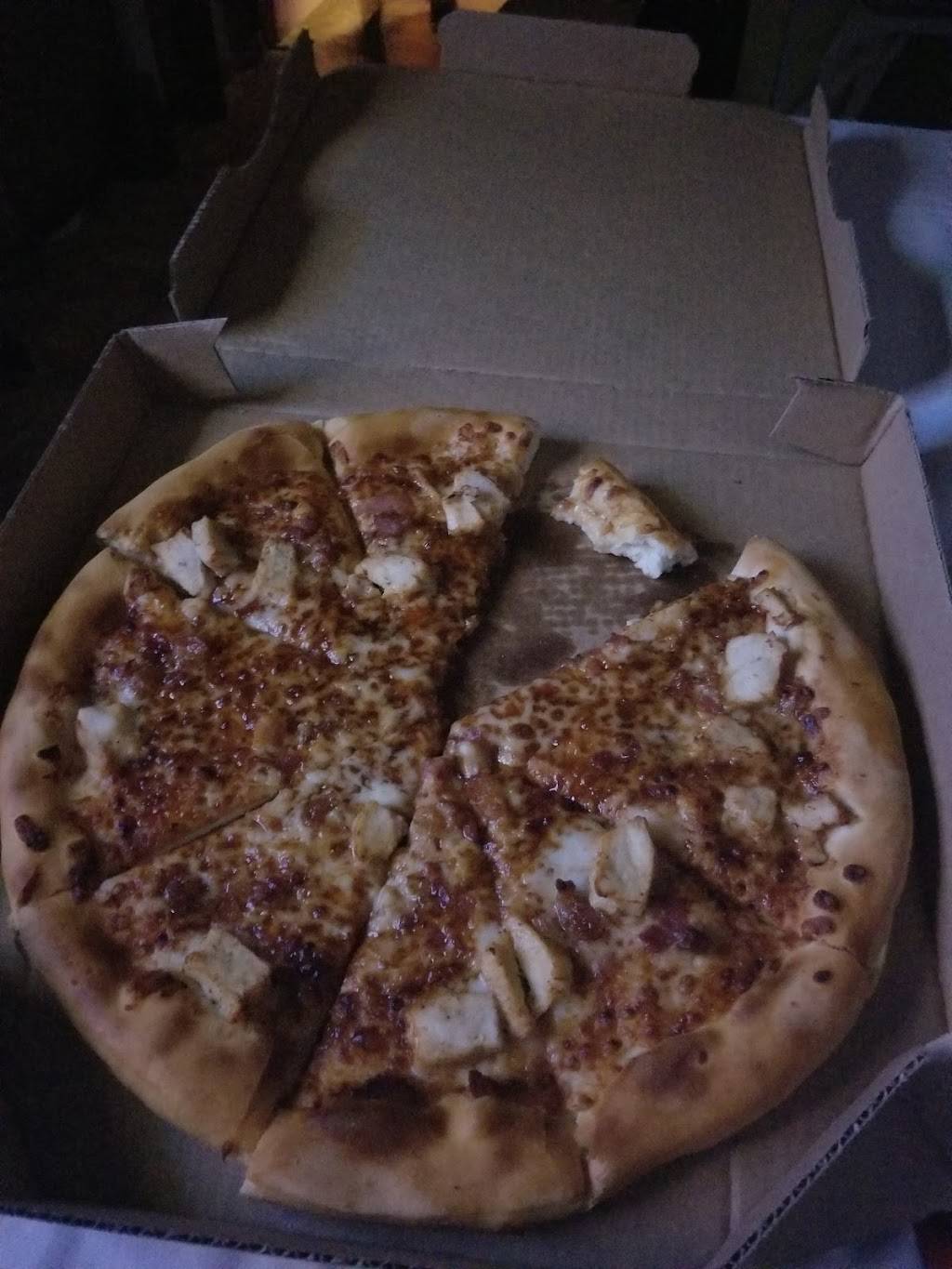 Pizza Hut | restaurant | 2035 S Hackberry, San Antonio, TX 78210, USA | 2107984800 OR +1 210-798-4800