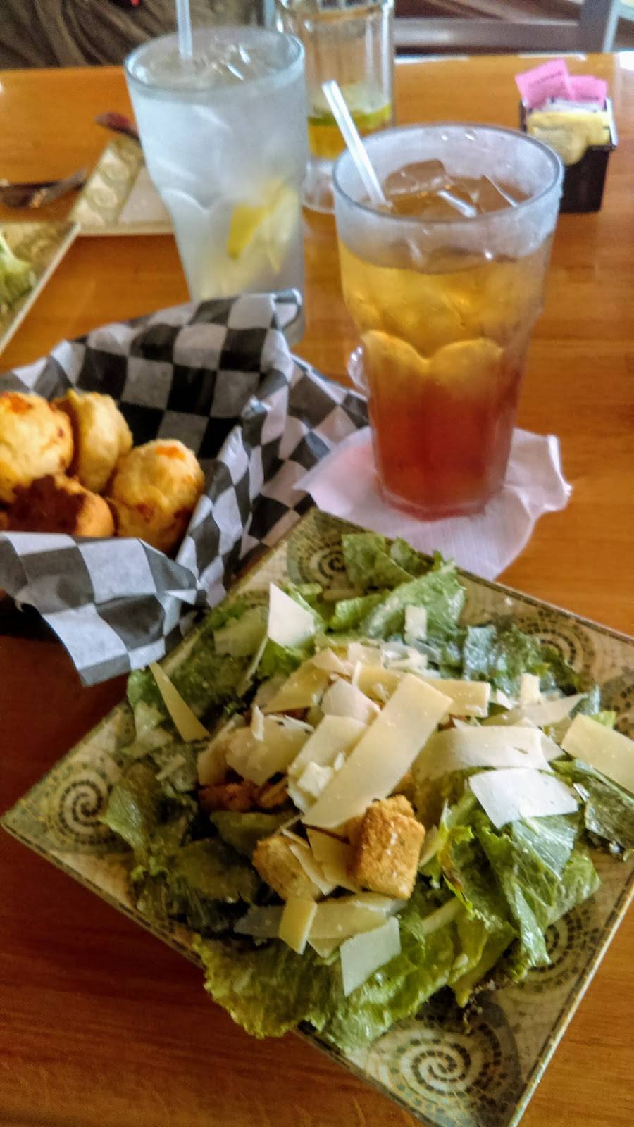 Shilohs Steak & Seafood | restaurant | 3665 S Washington Ave, Titusville, FL 32780, USA | 3215673555 OR +1 321-567-3555