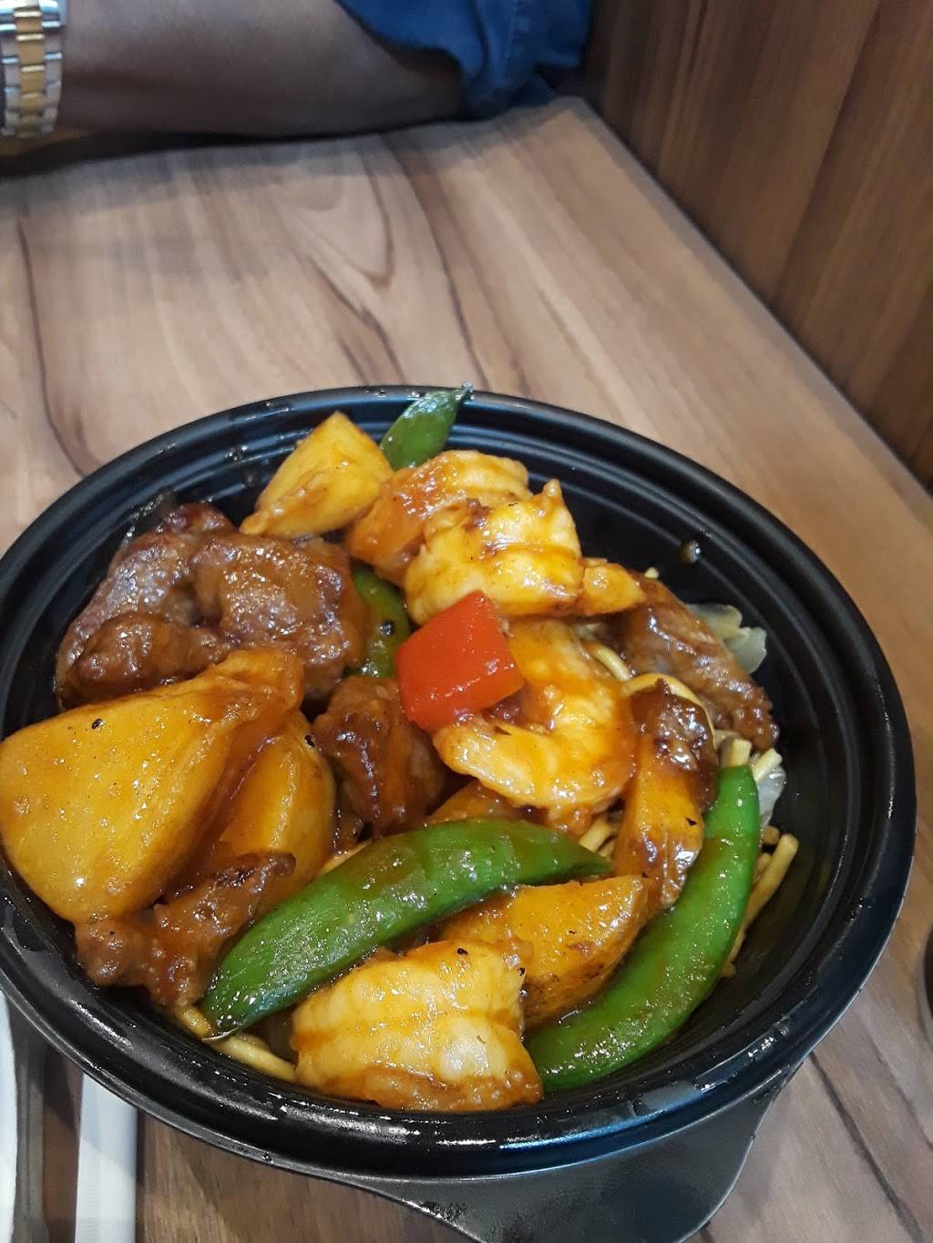 Panda Express | restaurant | 13701 Middlebelt Rd, Livonia, MI 48150, USA | 7345130978 OR +1 734-513-0978