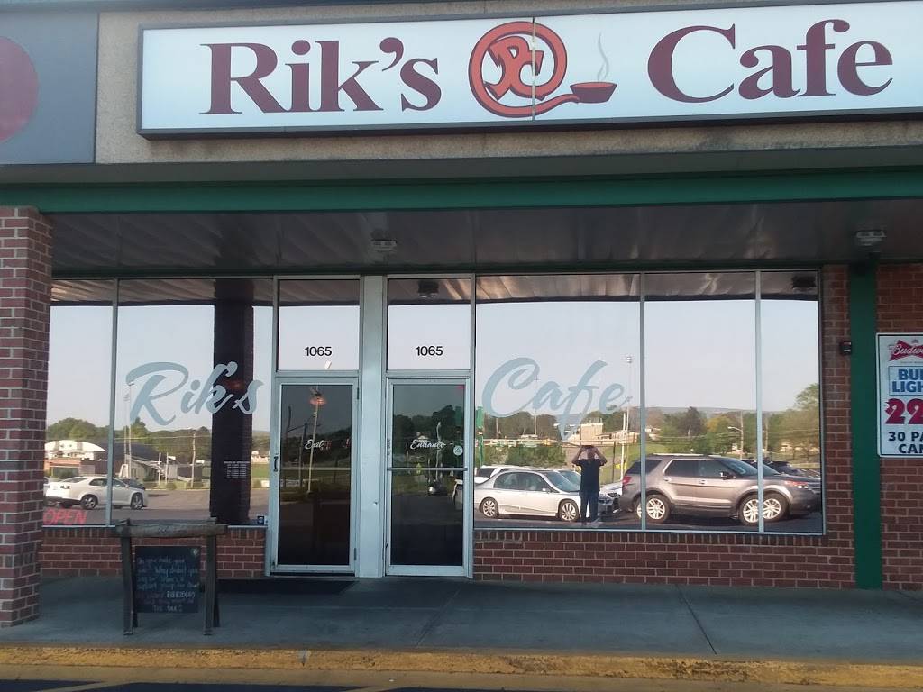 Riks Cafe | restaurant | 1065 Maryland Ave, Hagerstown, MD 21740, USA | 3013027541 OR +1 301-302-7541
