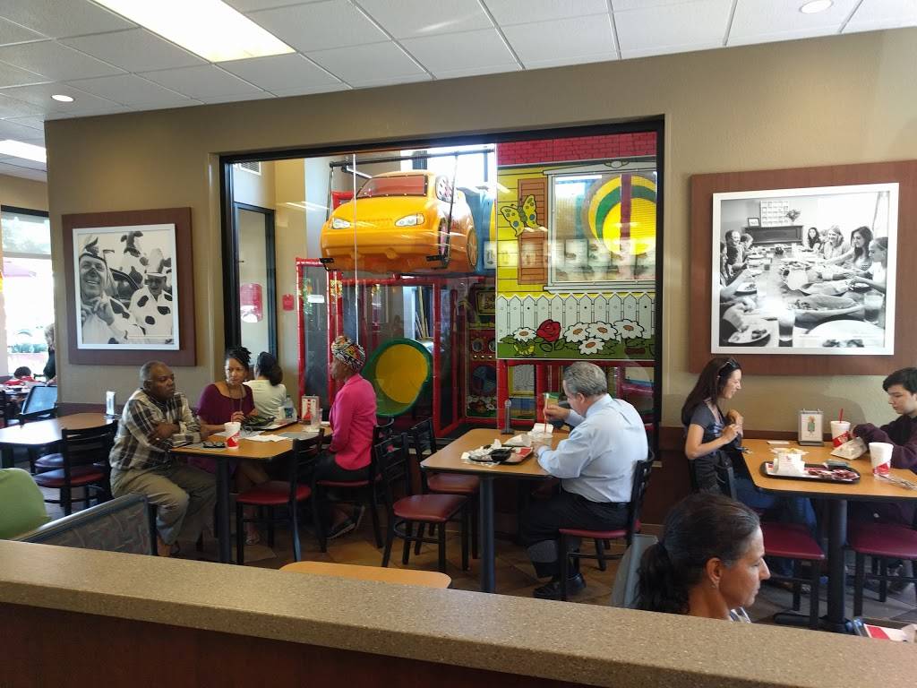 Chick-fil-A | restaurant | 16100 NW 57th Ave, Miami Lakes, FL 33014, USA | 3055124501 OR +1 305-512-4501