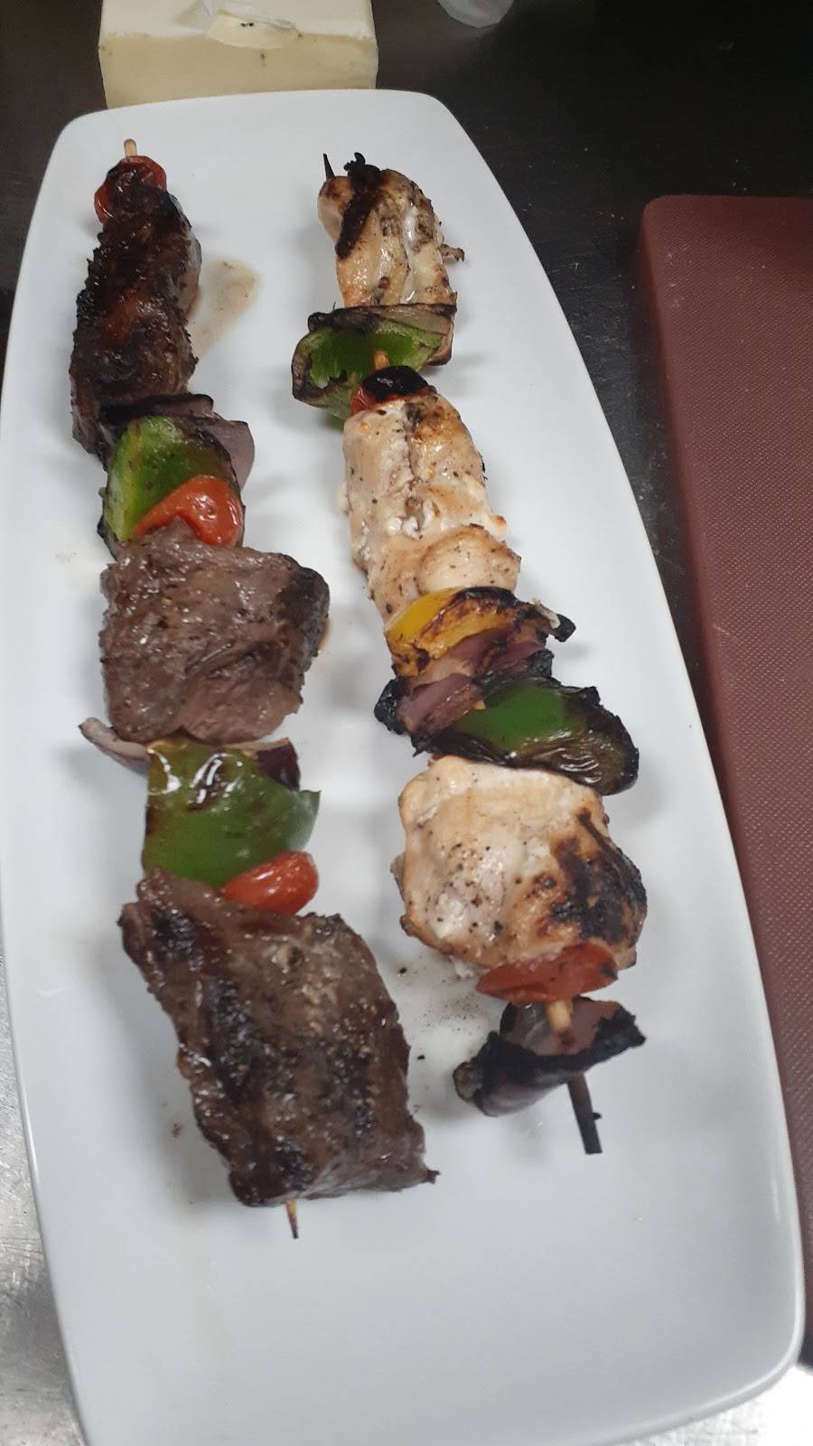 Steins & Beers Kitchen | restaurant | 3267 Van Buren Boulevard, Riverside, CA 92509, USA | 9519343322 OR +1 951-934-3322