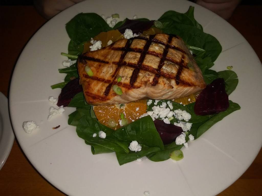 Erica’s Ristorante | restaurant | 78 Front St, Ashland, MA 01721, USA | 5088811982 OR +1 508-881-1982