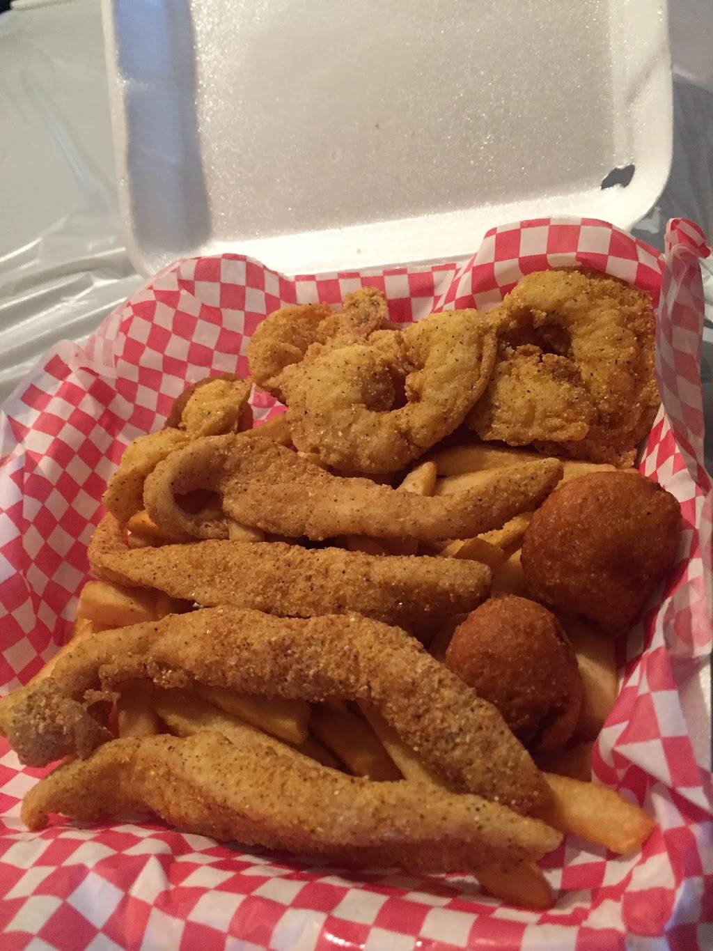 Krispy Catch | restaurant | 2356 SE Green Oaks Blvd Suite 186, Arlington, TX 76018, USA | 8174193474 OR +1 817-419-3474