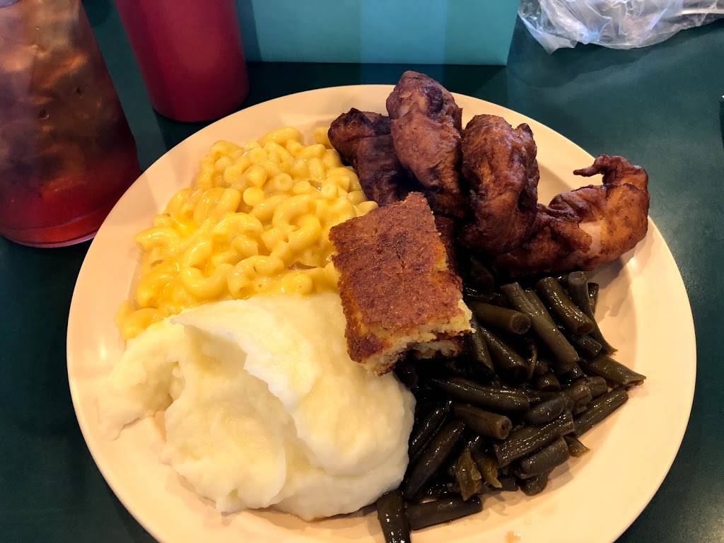 Joe Deanas Bypass Cafe | restaurant | 288 Orr Rd, Dyer, TN 38330, USA | 7316924934 OR +1 731-692-4934