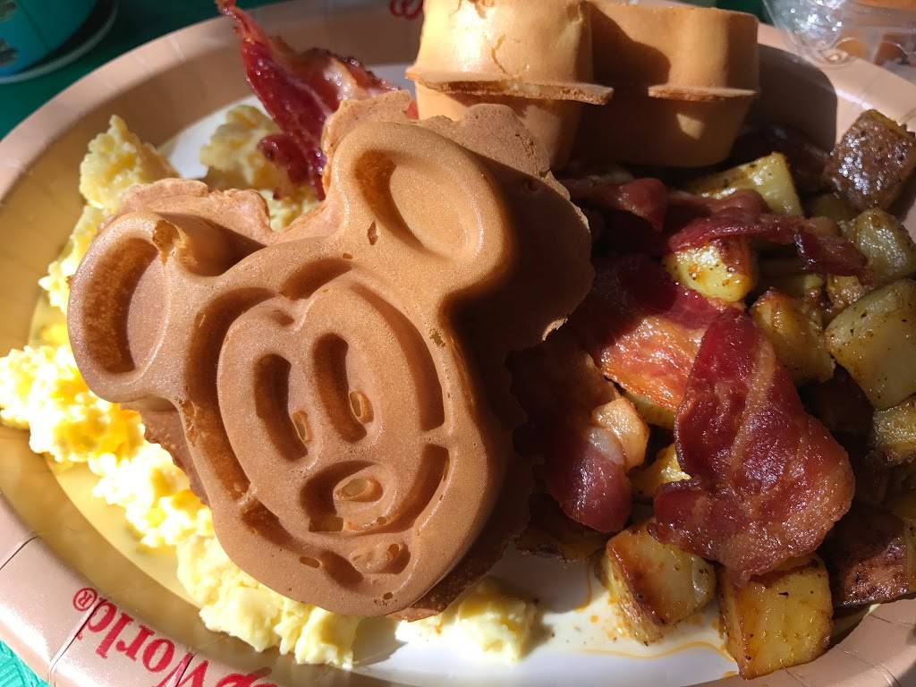 Riverside Mill Food Court | restaurant | 1251 Riverside Dr, Lake Buena Vista, FL 32830, USA | 4079346000 OR +1 407-934-6000