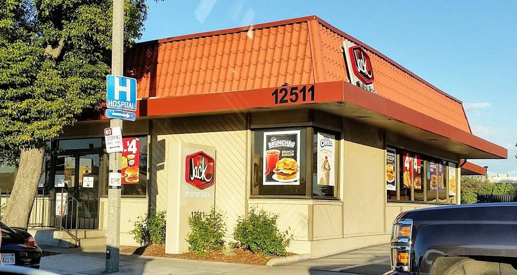 Jack in the Box | restaurant | 12511 Central Ave, Chino, CA 91710, USA | 9095917880 OR +1 909-591-7880