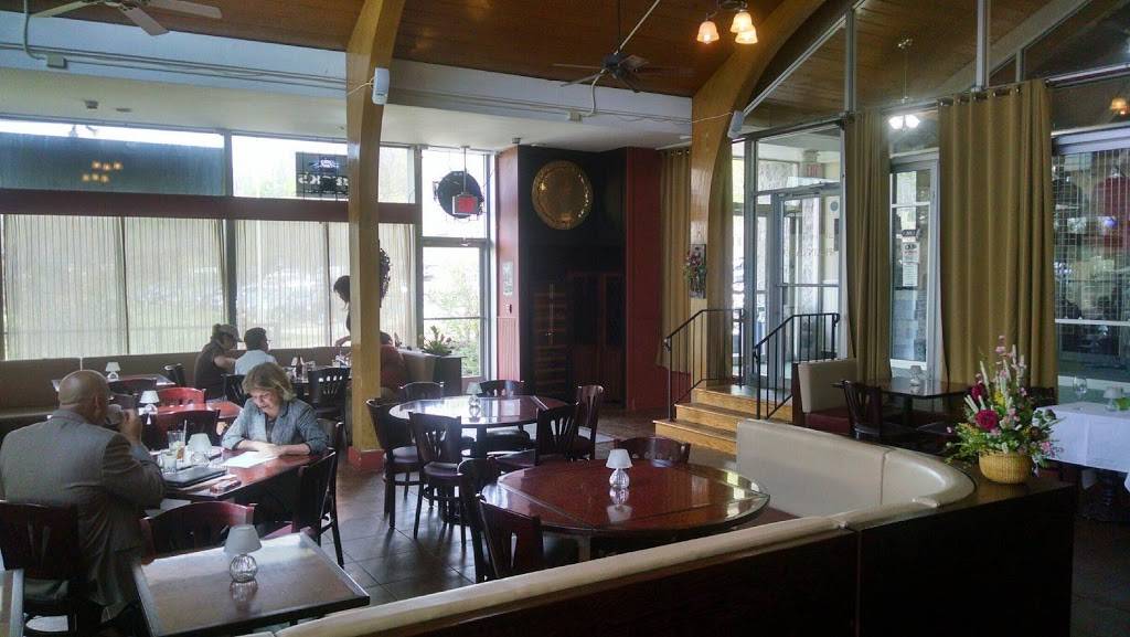 The Lakeview Tavern | restaurant | 290 E Grassy Sprain Rd, Yonkers, NY 10710, USA | 9143372183 OR +1 914-337-2183