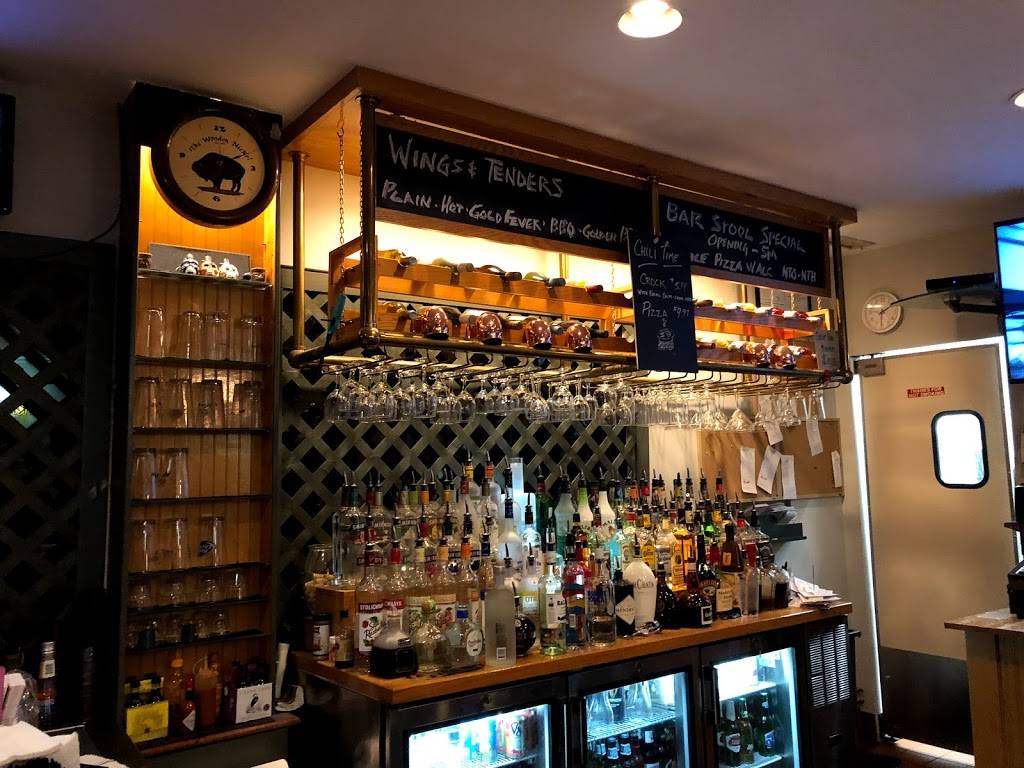 Stoneys Pub & Pizza | restaurant | 456 W Grove St, Middleborough, MA 02346, USA | 5089231100 OR +1 508-923-1100