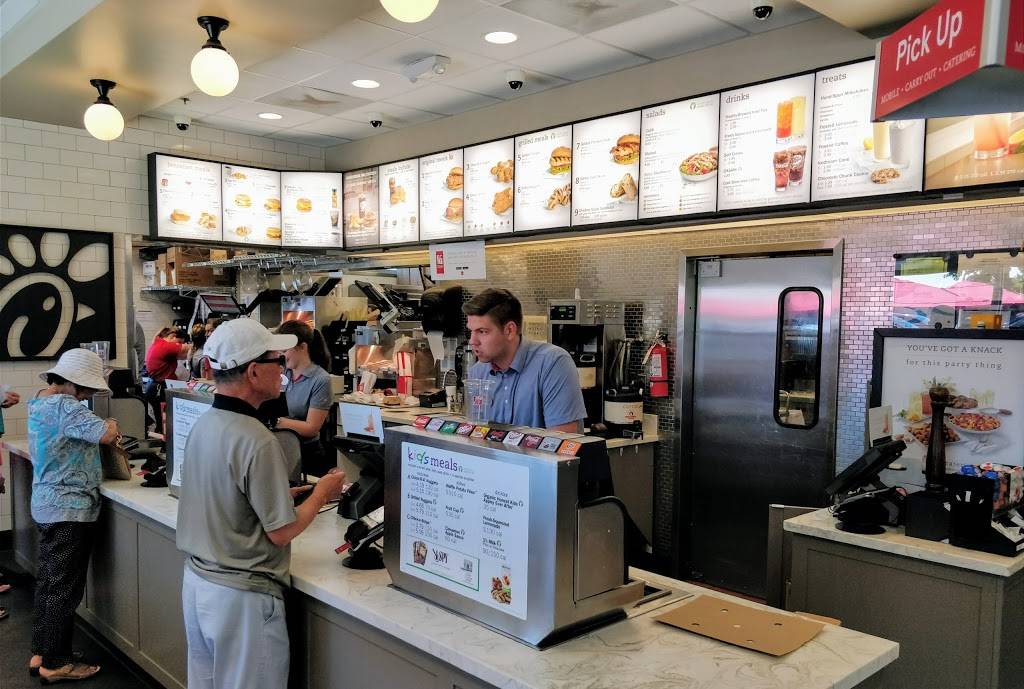 Chick-fil-A | restaurant | 3026 196th St SW, Lynnwood, WA 98036, USA | 4256737132 OR +1 425-673-7132