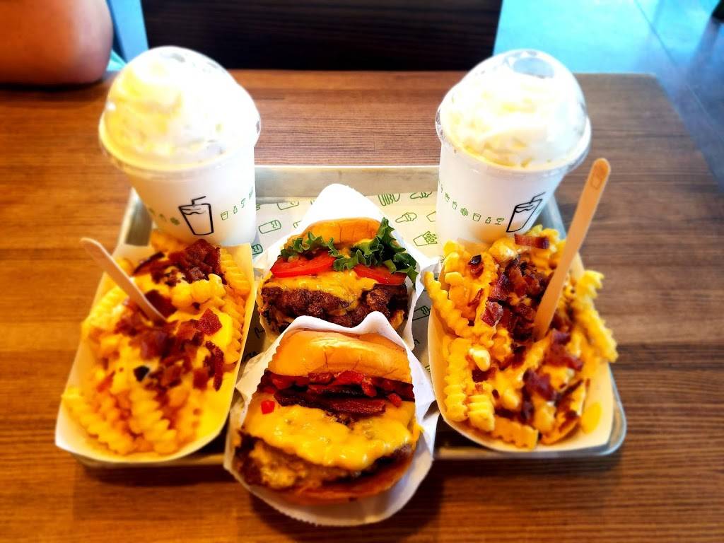 Shake Shack | restaurant | 2995 Larimer St, Denver, CO 80205, USA | 7205438609 OR +1 720-543-8609