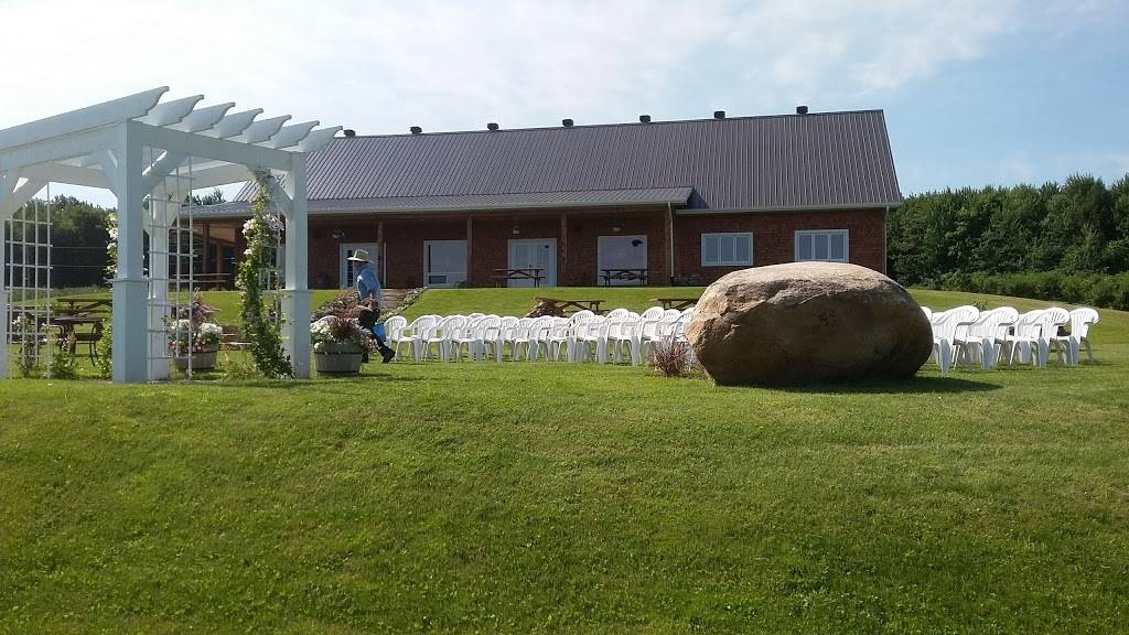 Le Pavillon Du Verger | restaurant | 2232 Montée Brooks, Franklin, QC J0S 1E0, Canada | 4508272742 OR +1 450-827-2742