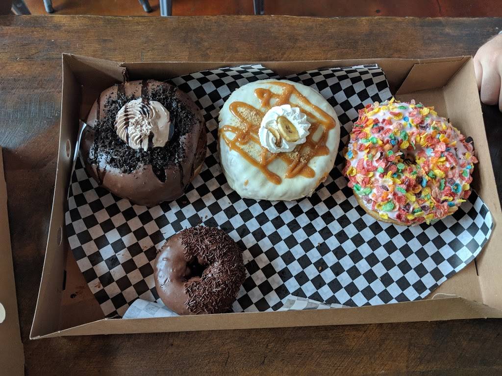 OC Crafted Donuts | restaurant | 18011 Newhope St, Fountain Valley, CA 92708, USA | 7142773656 OR +1 714-277-3656