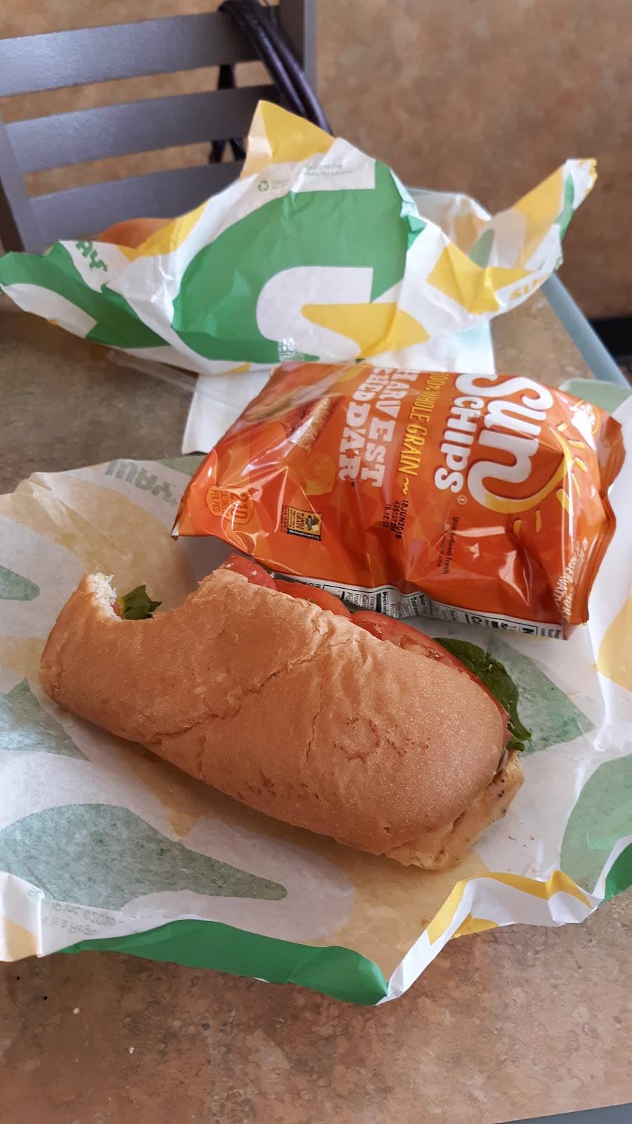 Subway | restaurant | 2021 E SE Loop 323, Tyler, TX 75701, USA | 9035099800 OR +1 903-509-9800