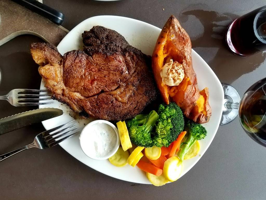 Outback Steakhouse | restaurant | 27230 Bay Landing Dr, Bonita Springs, FL 34135, USA | 2399483575 OR +1 239-948-3575