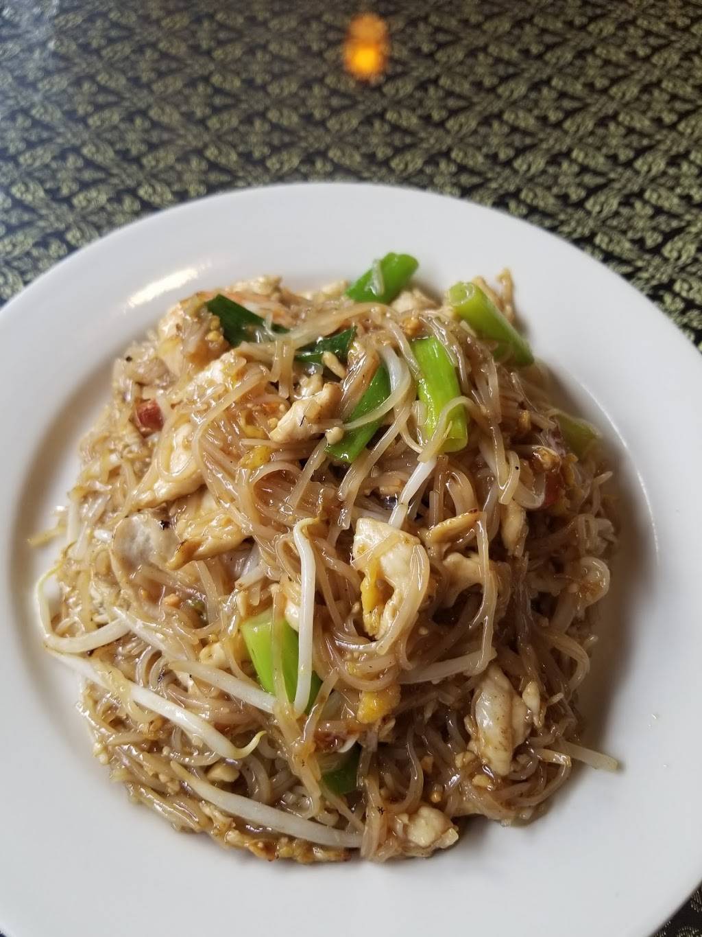 Brown Rice Thai Cuisine | restaurant | 26 W Boylston St, West Boylston, MA 01583, USA | 7742618322 OR +1 774-261-8322