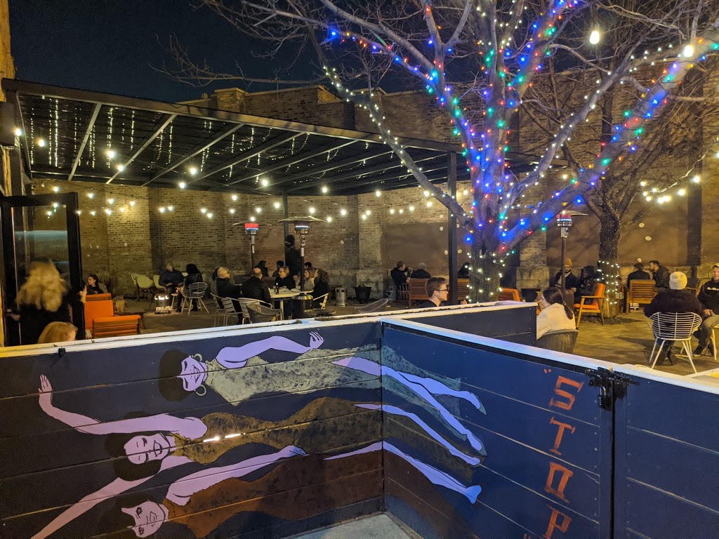 The Dandy Crown | restaurant | 694 N Milwaukee Ave, Chicago, IL 60642, USA | 3128466420 OR +1 312-846-6420