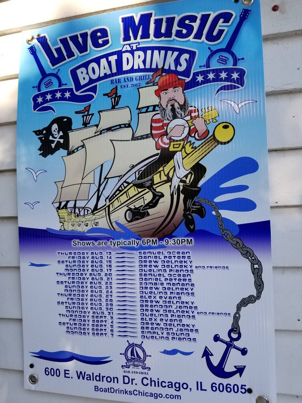 Boat Drinks | restaurant | 600 E Waldron Dr, Chicago, IL 60616, USA | 3128380544 OR +1 312-838-0544