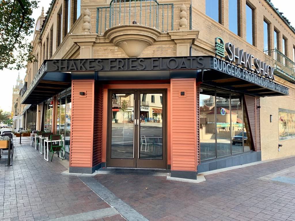 Shake Shack | restaurant | 239 W 47th St, Kansas City, MO 64112, USA | 8167084030 OR +1 816-708-4030