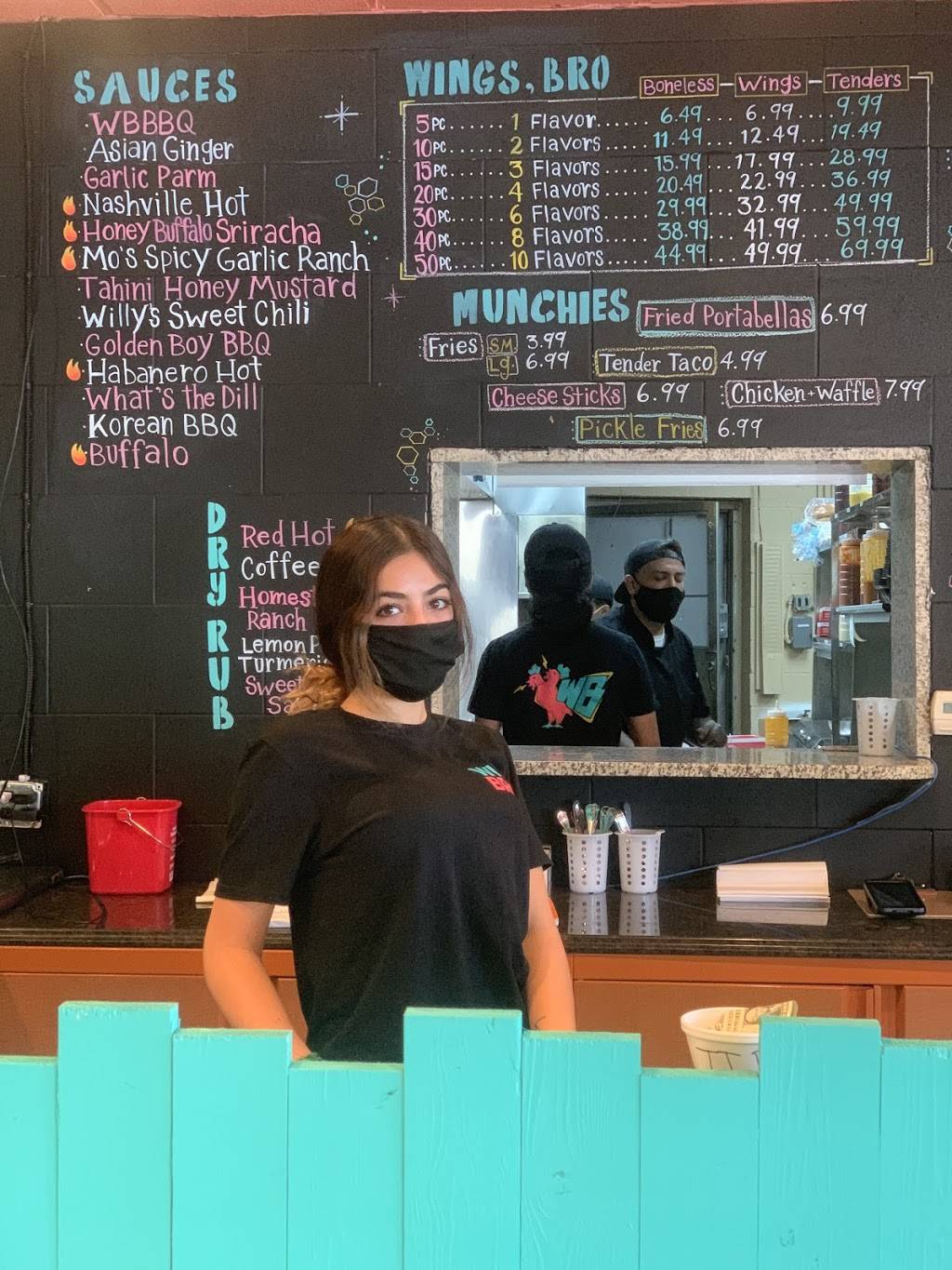 Wing bros | restaurant | 24735 W Warren Ave, Dearborn Heights, MI 48127, USA | 3133952924 OR +1 313-395-2924