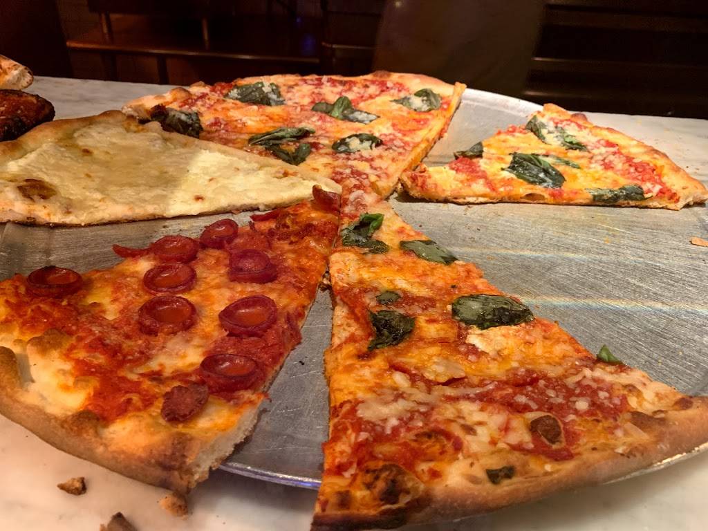 Artichoke Basilles Pizza | restaurant | 22-56 31st St, Astoria, NY 11105, USA | 7182158100 OR +1 718-215-8100