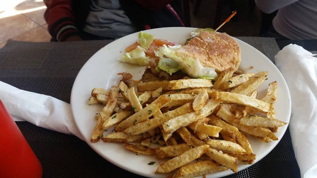 Matthews Home Style Cooking | restaurant | 2222 West Rosecrans Ave, Gardena, CA 90249, USA | 3108175496 OR +1 310-817-5496